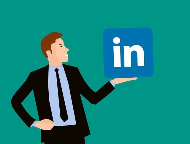 Para optimizar el perfil de empresa en LinkedIn hay que utilizar todas las herramientas que te ofrece la plataforma y seguir una buena estrategia de marketing